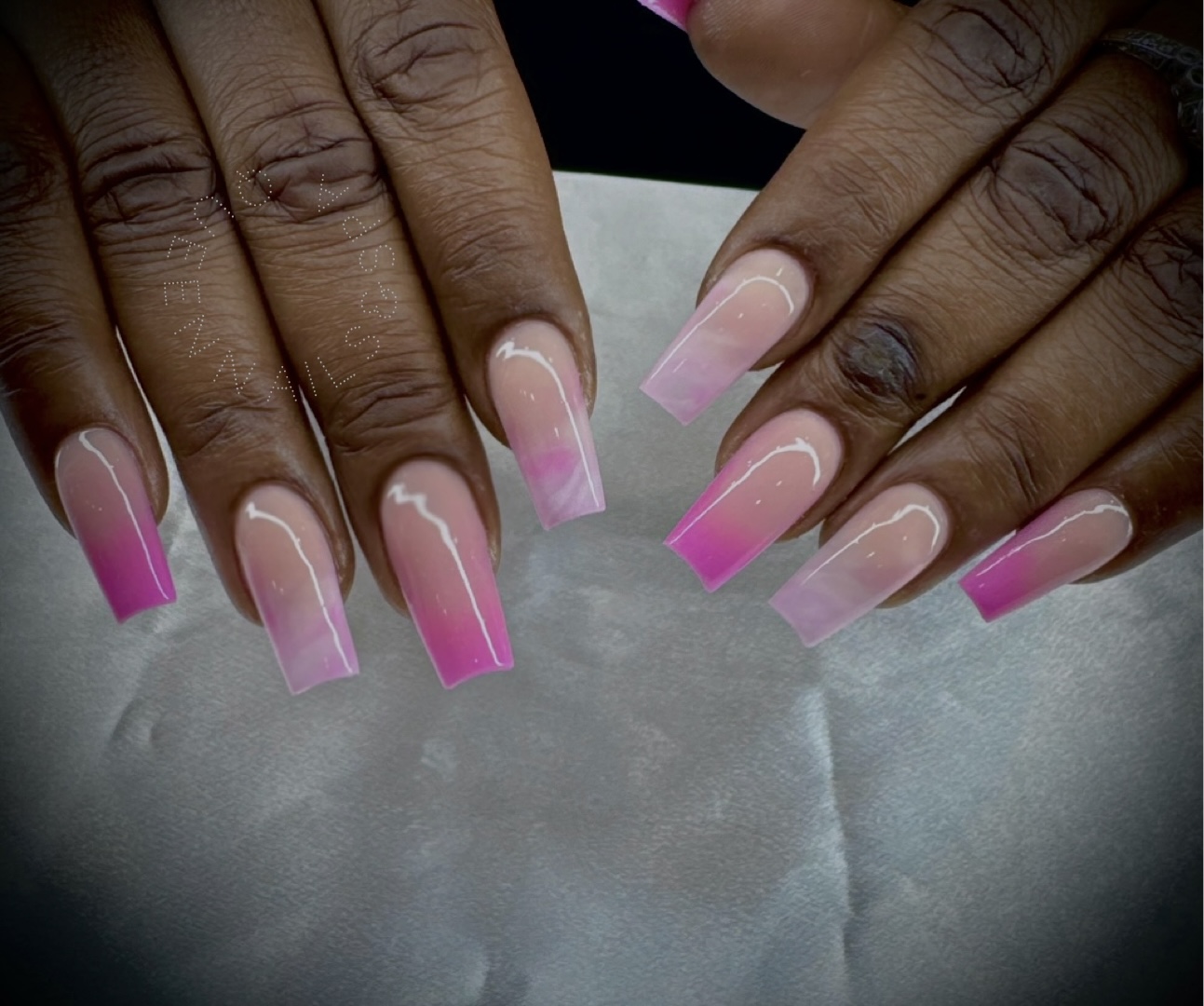 QUEEN NAILS & SPA nail photo 1